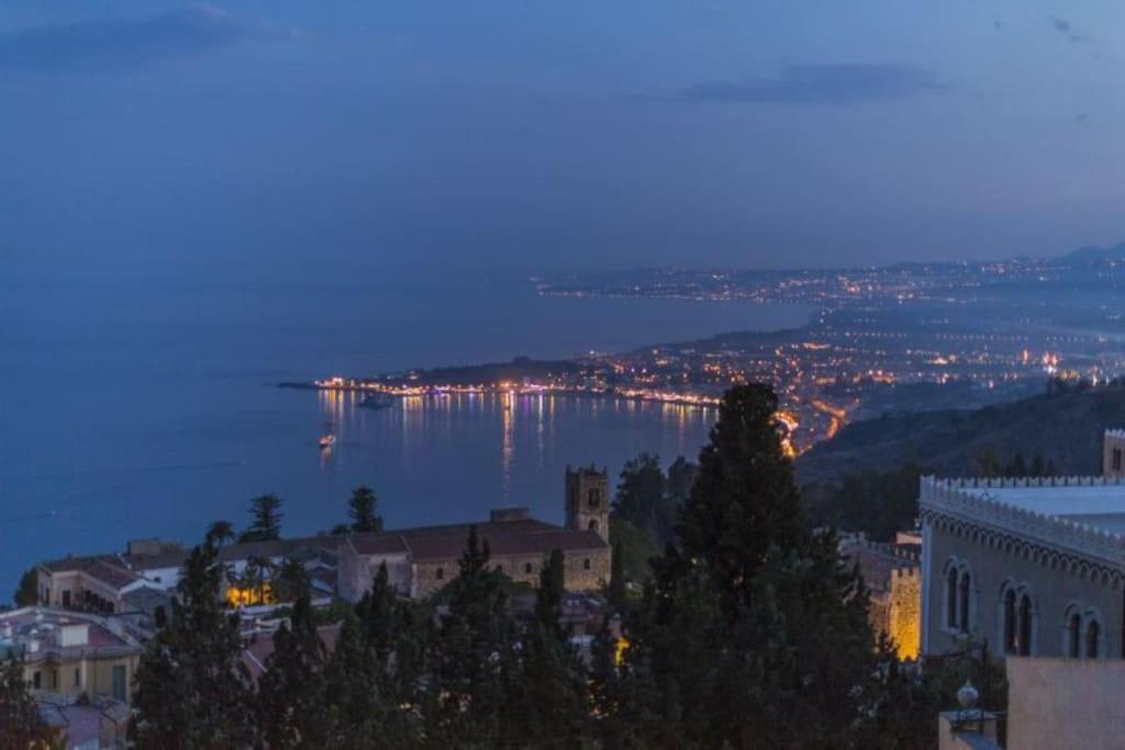 Villa Torre Sicilia Taormina Bagian luar foto