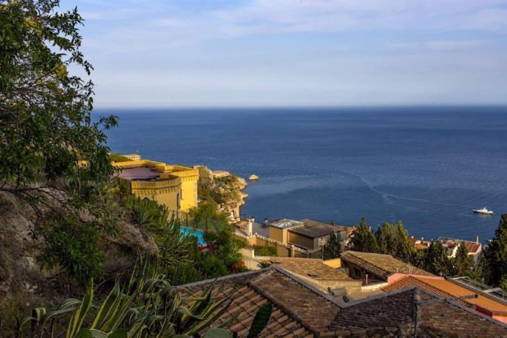 Villa Torre Sicilia Taormina Bagian luar foto