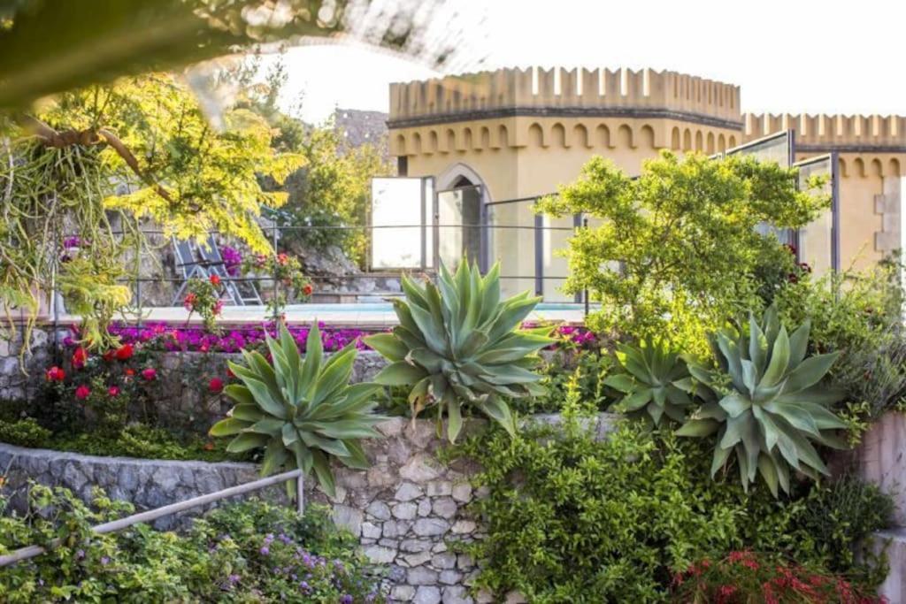 Villa Torre Sicilia Taormina Bagian luar foto